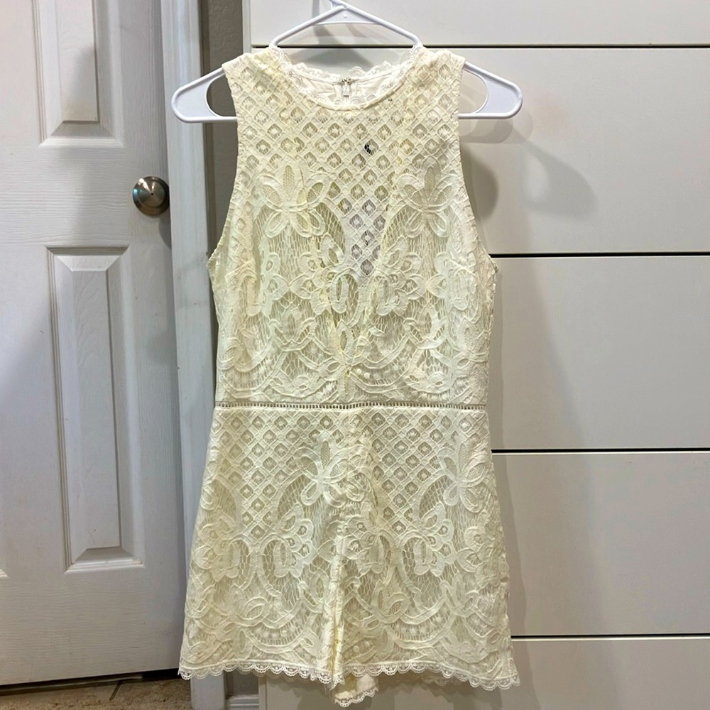 NWT Lovers + Friends White Laces Romper